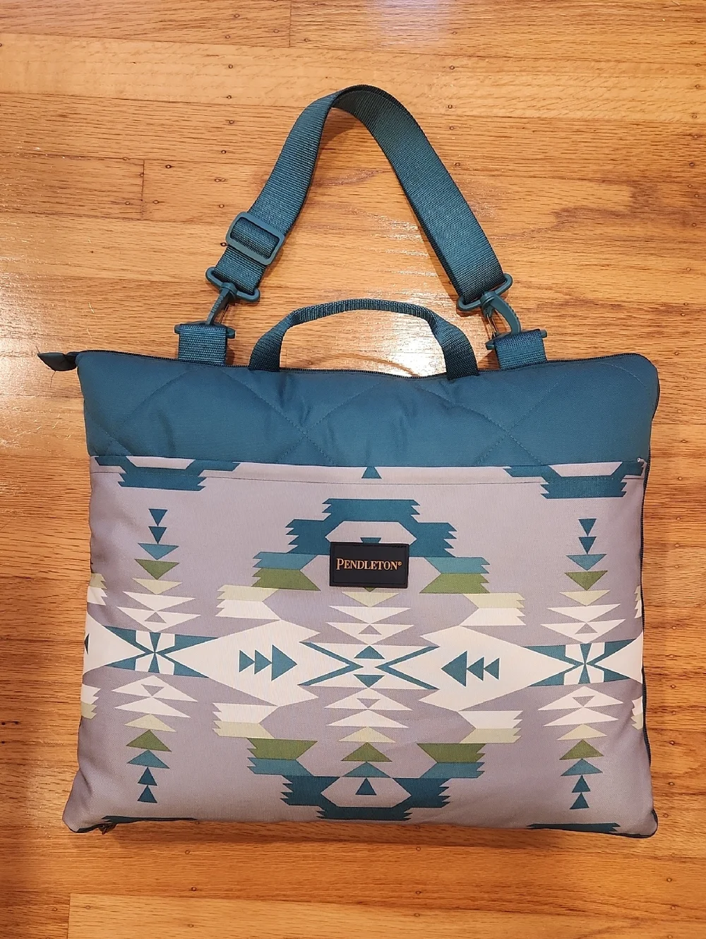 Pendleton Portable Blanket